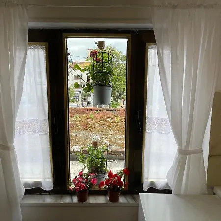 Kamu's With Terrace Apart Otel